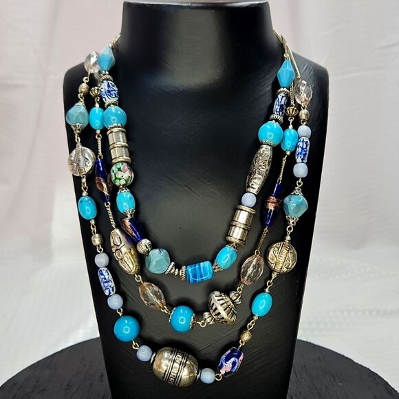 Avon Summer Blues Multistrand Glass & Metal Bead Necklace - Picture 1 of 7